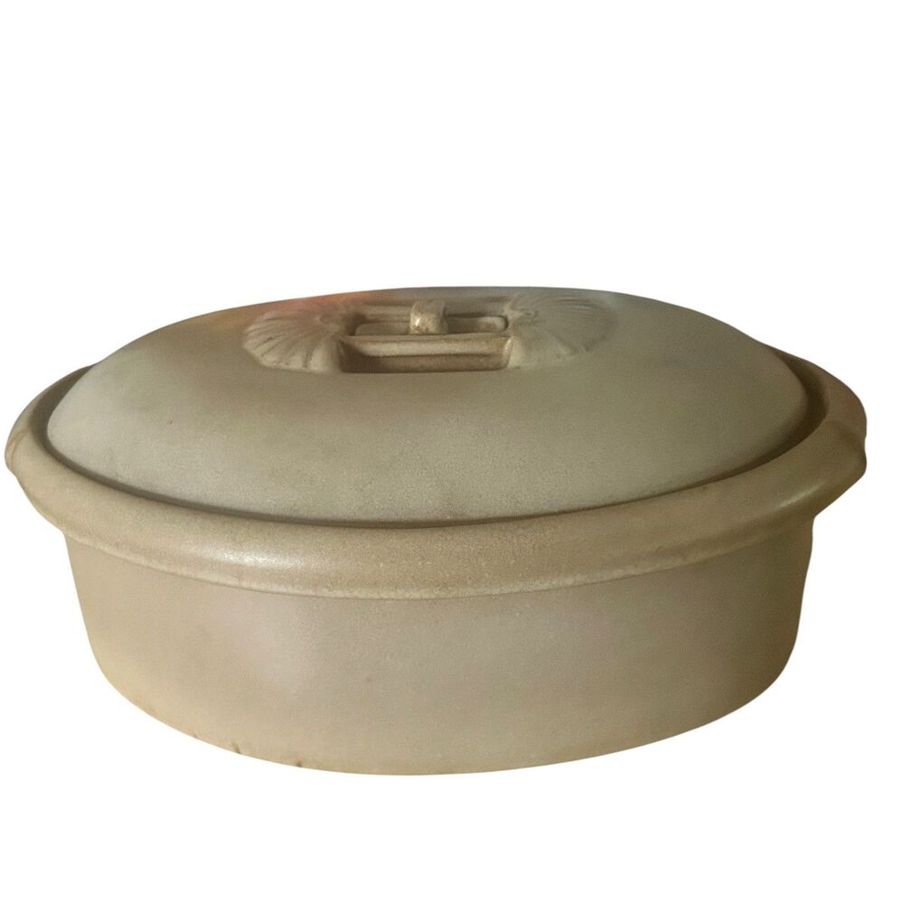 Vintage Vermont Castings Stoneware Vented Oval Covered Casserole Dish Lid USA